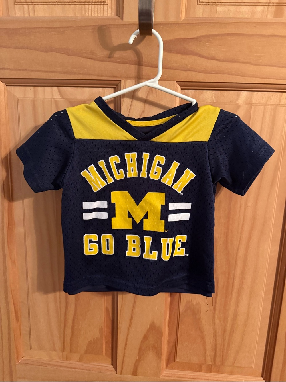 Like New, Boys Size 2T Michigan Football Jersey